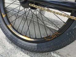 Cinema BMX HARO X PREMIUM Chad Kerley Custom Street 21′ Freecoaster -équipement vélo Soldes BMX HARO x PREMIUM x CINEMA Chad Kerley Custom Street 21 Freecoaster Black Gold 7 scaled 1