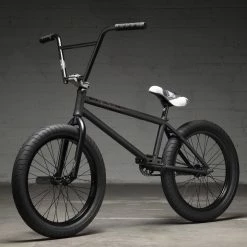 BMX KINK 2022 Switch 20.75″ Freecoaster Matte Black + 2 Pegs -équipement vélo Soldes BMX KINK 2022 Switch 2075 Freecoaster Matte Oxblood Black 2 Pegs 4