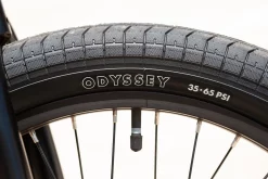 BMX SUNDAY 2022 Primer 20.75″ Matte Fire Engine Red -équipement vélo Soldes BMX SUNDAY 2021 Primer 20.7522 Matte Fire Engine Red 2