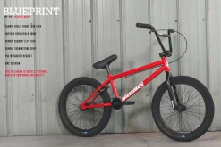 BMX SUNDAY 2022 Blueprint 20″ 11 BMX SUNDAY 2022 Blueprint 20″ -équipement vélo Soldes BMX SUNDAY 2022 Blueprint 20 gloss fire engine red presentation