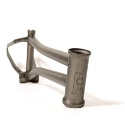 Cadre NOUS Bmx Verse 2023 -équipement vélo Soldes Cadre NOUS Bmx Verse 2023 Trans Black 2