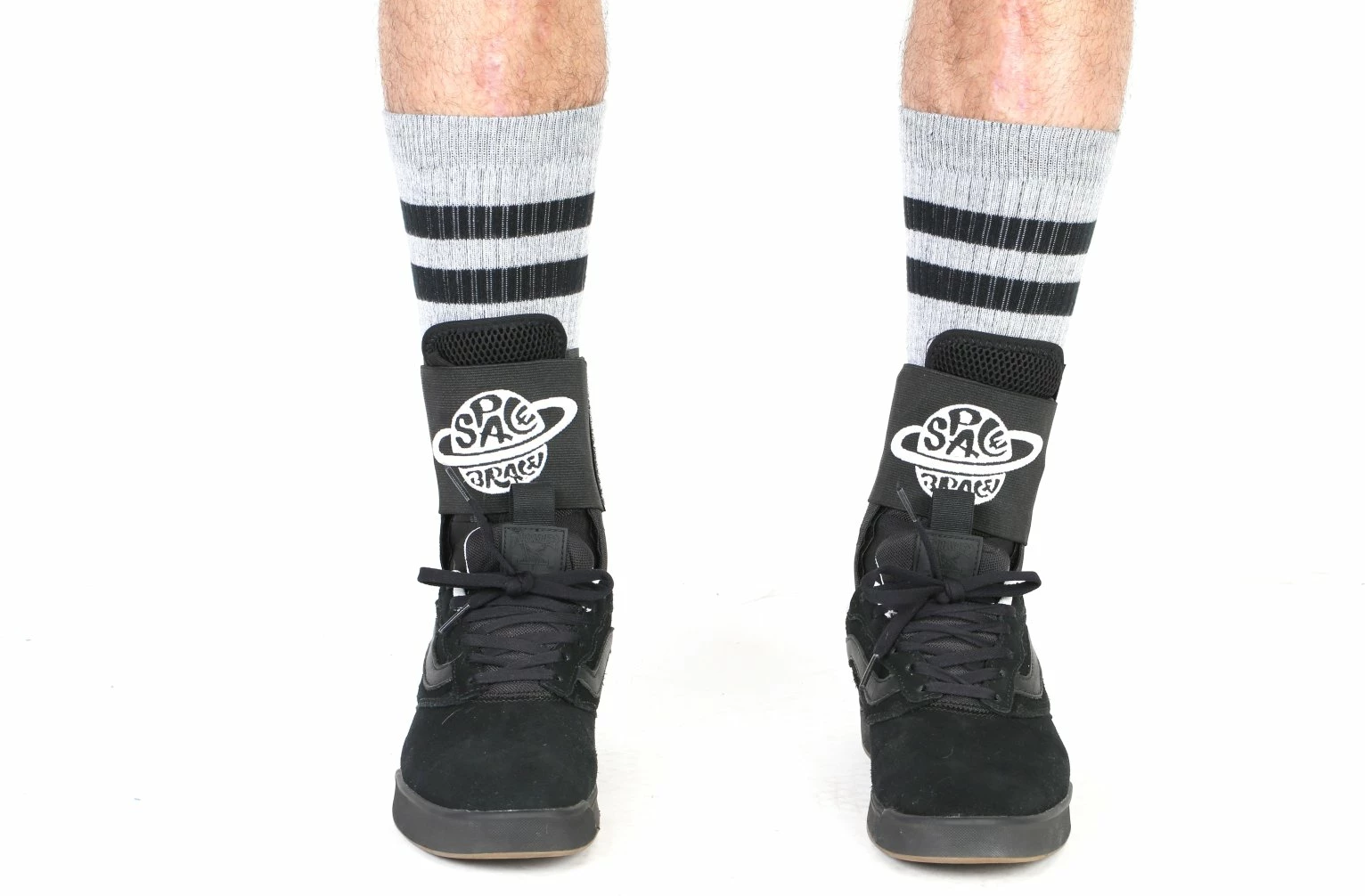 Chevillère à Lacet SPACE BRACE Ankle Brace (l’unité) 2 Chevillère à Lacet SPACE BRACE Ankle Brace (l’unité) – Image 2