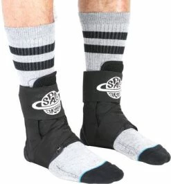 Chevillère à Lacet SPACE BRACE Ankle Brace (l’unité) 5 Chevillère à Lacet SPACE BRACE Ankle Brace (l’unité) -équipement vélo Soldes Chevilleres a lacet SPACE BRACE Ankle Brace la Paire 4 1