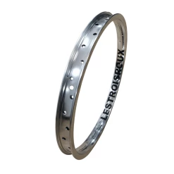 Jante LES TROIS ROUX Quaterback 18″ -équipement vélo Soldes Jante LTR chrome