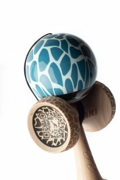 Kendama SWEETS KENDAMAS Reed Stark Pro Model Boost Sea Safari 9 Kendama SWEETS KENDAMAS Reed Stark Pro Model Boost Sea Safari -équipement vélo Soldes MG 9996 scaled 1