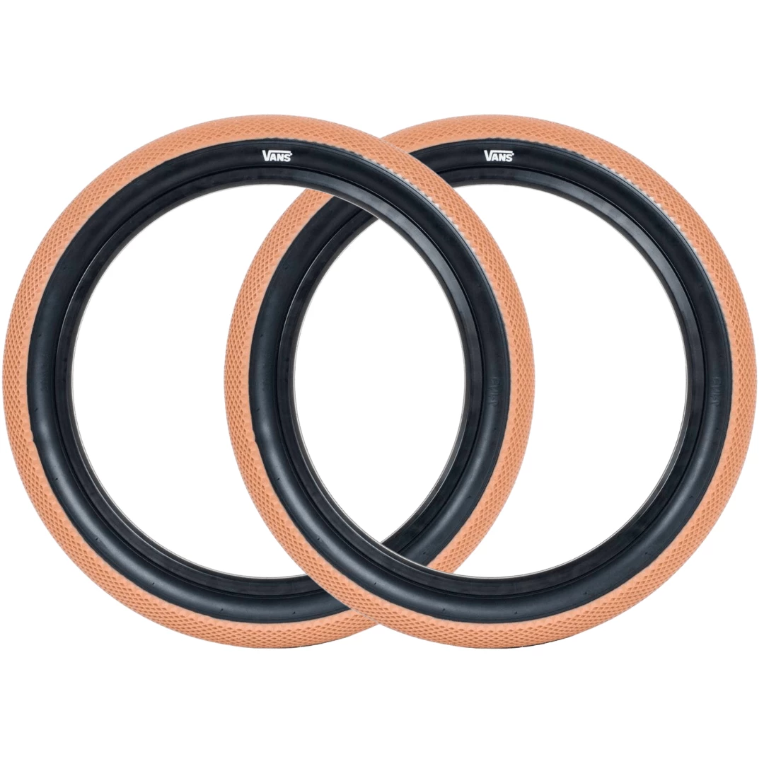 Paire De Pneus CULT X VANS 20″ X 2.40 Gum 1 Paire De Pneus CULT X VANS 20″ X 2.40 Gum