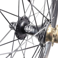 All-In Paire De Roues Custom ALL IN K7 X KHE Full Black -équipement vélo Soldes Paire de Roues Custom ALL IN K7 x KHE Full Black