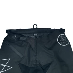 Pack Casque EVOLVE Storm + Maillot + Pantalon + Gants LES TROIS ROUX -équipement vélo Soldes Pantalon LES TROIS ROUX Bmx Race 7 22