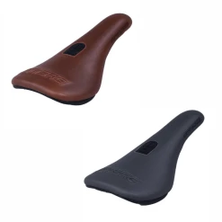 Selle STAY STRONG Blackout V.2 Slim