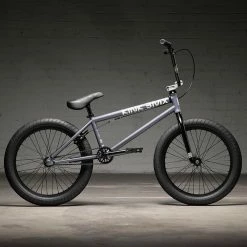 BMX KINK 2022 Launch 20.25″ -équipement vélo Soldes bmx kink 2022 launch 2025 Matte Storm Grey