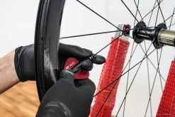 LES TROIS ROUX Dévoilage Roue Bmx Jante Carbone