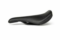 Selle ECLAT X TYSON Exile Rail Slim Padded -équipement vélo Soldes eclat EXILE TYSON rail seat black 1 web