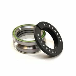 Jeu De Direction STRANGER Ballast Low 9 Jeu De Direction STRANGER Ballast Low -équipement vélo Soldes jeu de direction stranger ballast integre black 1