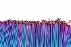 LES TROIS ROUX Pack LTR De 20 Rayons Rainbow / Oil Slick 6 LES TROIS ROUX Pack LTR De 20 Rayons Rainbow / Oil Slick -équipement vélo Soldes products DSC 0061 1