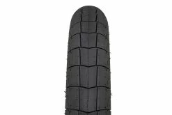 Pneu ECLAT Fireball 2.30 & 2.40 8 Pneu ECLAT Fireball 2.30 & 2.40 -équipement vélo Soldes products Eclat Fireball tire 06 960x640 1