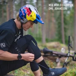 Genouillères G-FORM RUGGED 2 8 Genouillères G-FORM RUGGED 2 -équipement vélo Soldes prorugged2 knee 0087 1500x1500