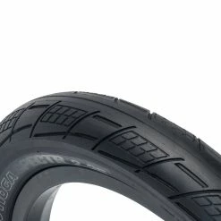 Pneu TIOGA Spectr 20″ X 2.25 & 2.40 -équipement vélo Soldes tioga spectr tires 100 tpi wire bead