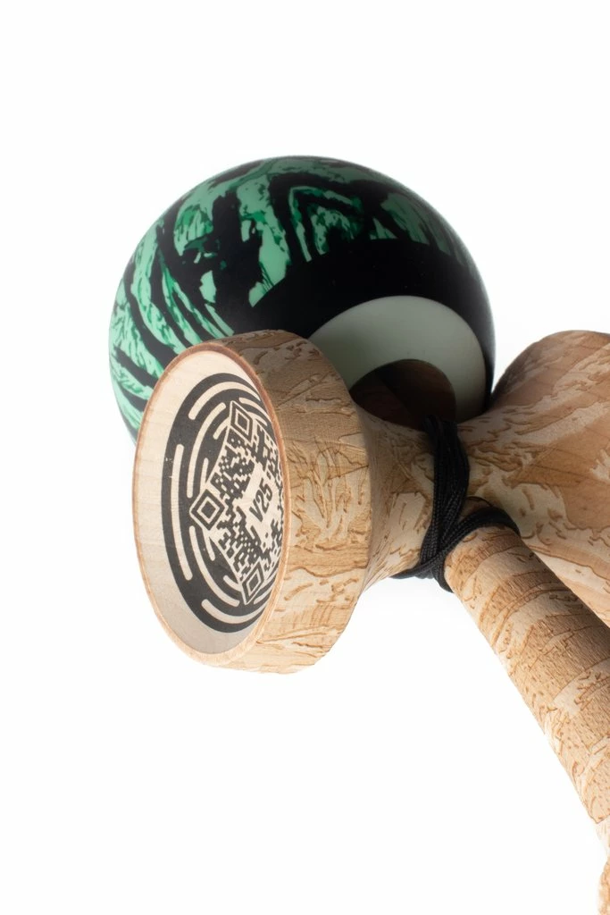 Kendama SWEETS KENDAMAS Mint Tiger Camo Strip Model Boost “Cushion” 3 Kendama SWEETS KENDAMAS Mint Tiger Camo Strip Model Boost “Cushion” – Image 3